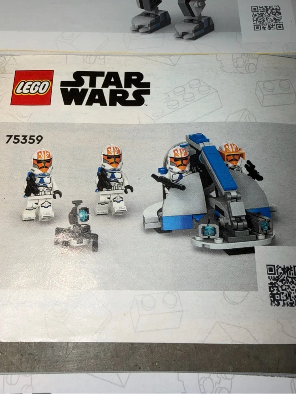 Lego Star Wars‎ Instruction Booklets - White, Red, Blue, Green, Yellow, Black